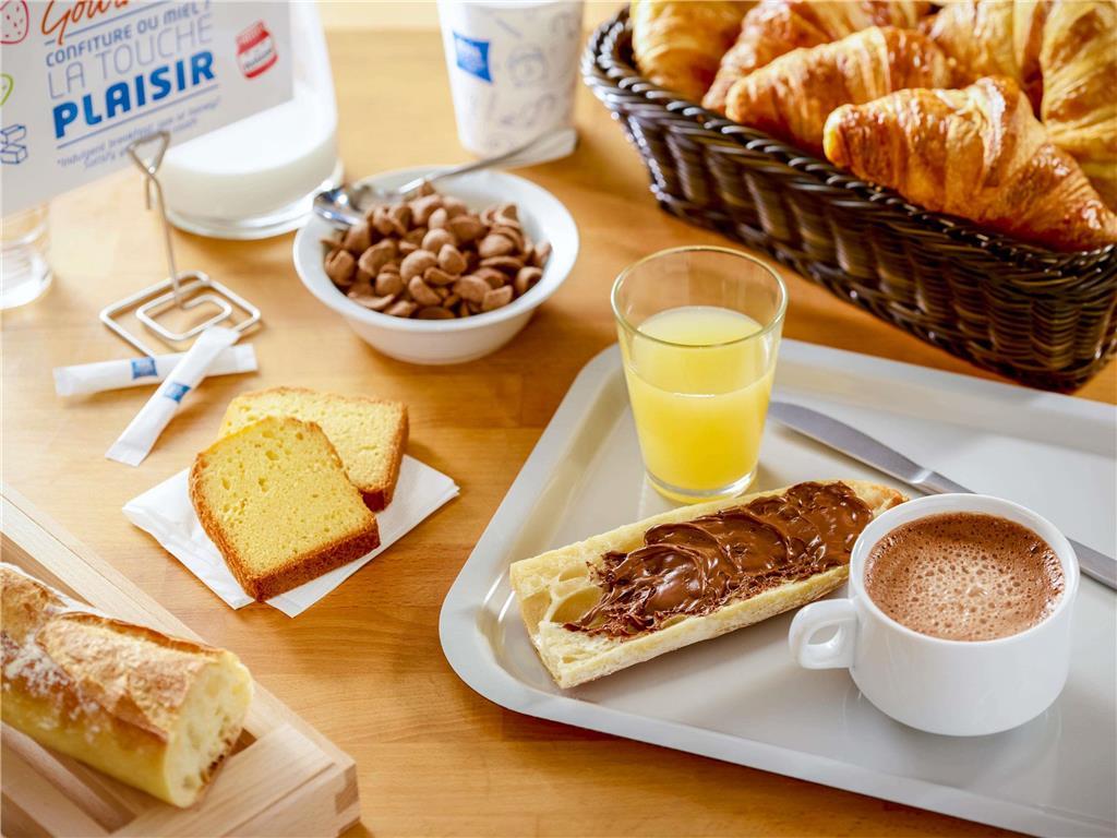Hotel Ibis Budget En Bresse